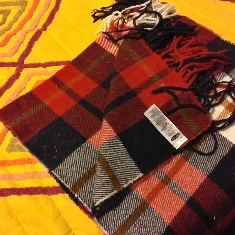 Scarf - Picture 2 of 2